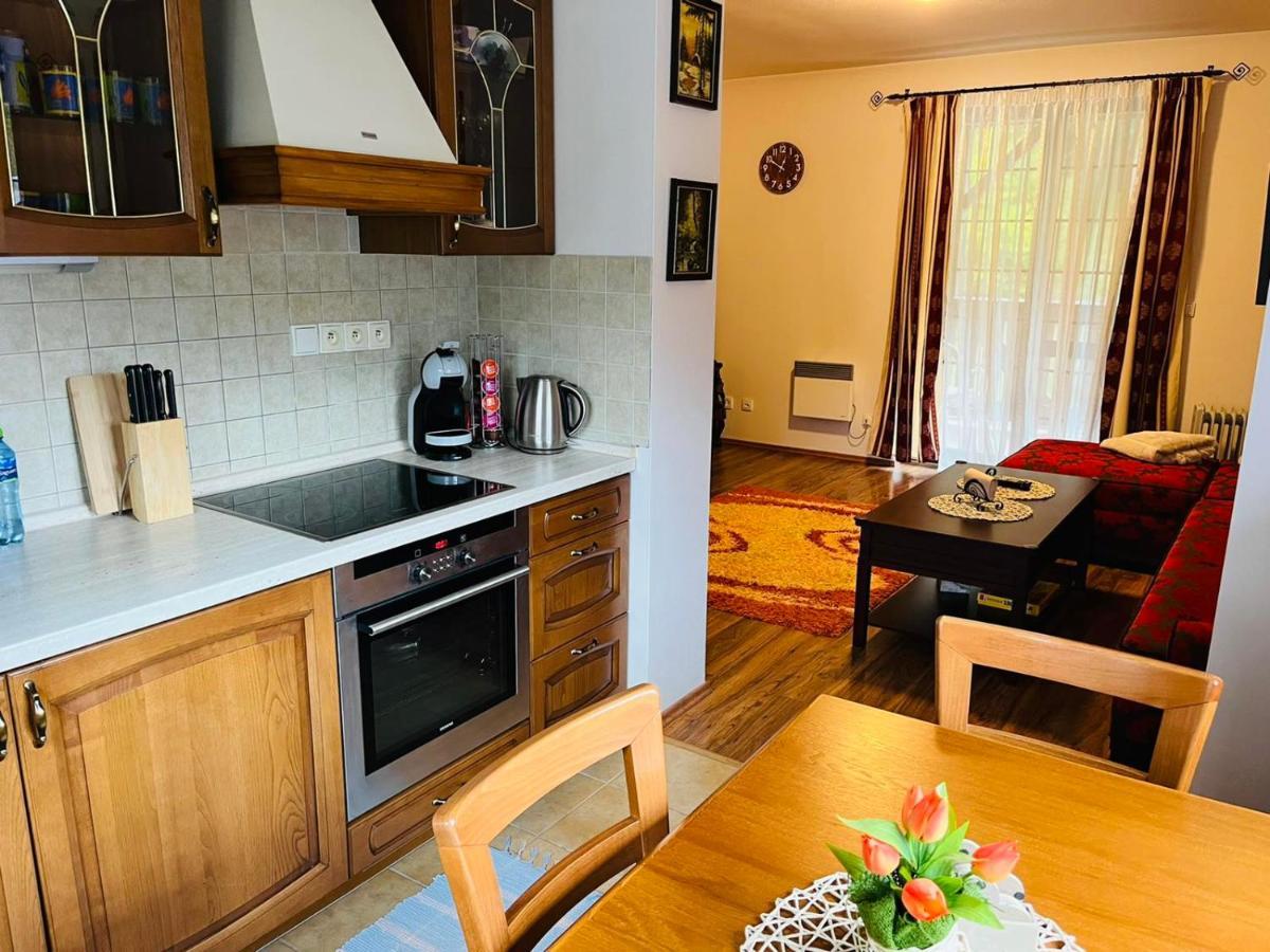 Apartman Olivia 8 Hrabovska Dolina Ruzomberok Extérieur photo